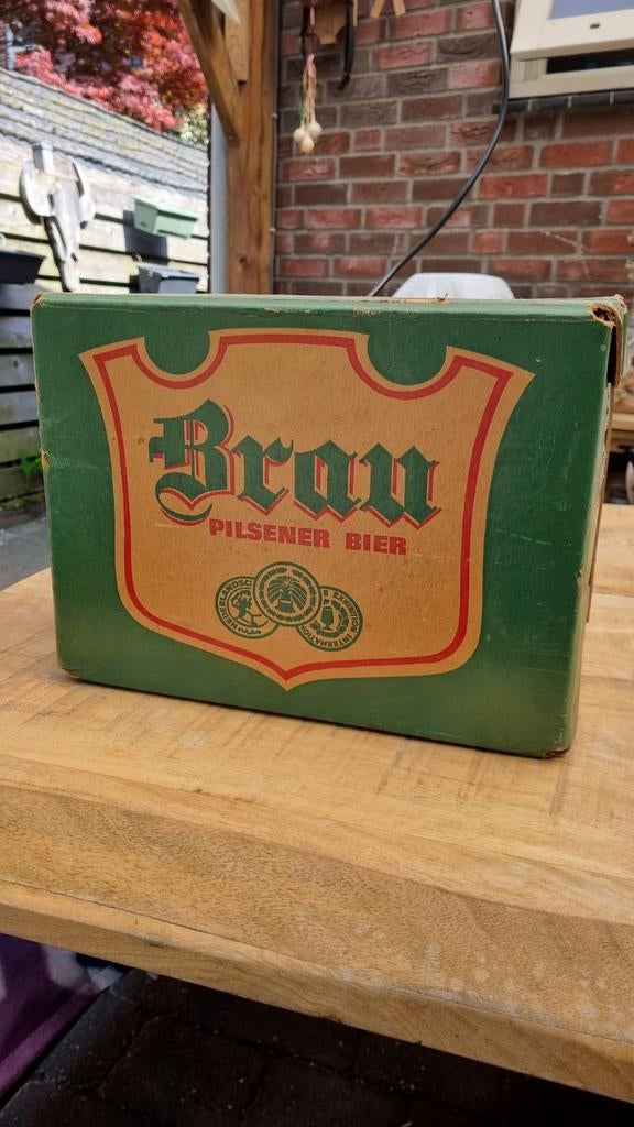 Vintage kartonnen bierkratje - Brouw Pilsener Bier, Ophalen of Verzenden, Gebruikt, Overige typen, Overige merken