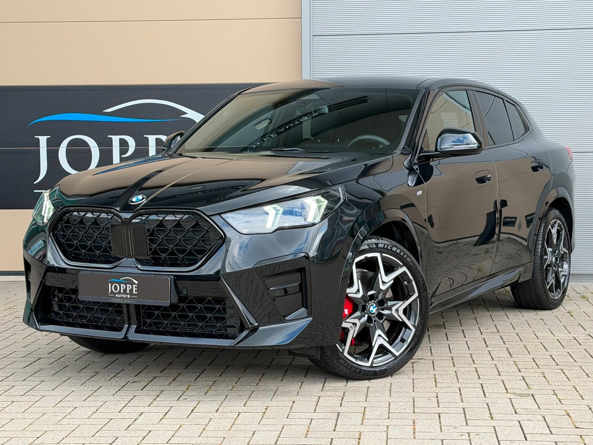 BMW X2 SDrive20i |M Sport Pro|Pano|20inch|Shadowline|Sfeerve, Auto's, BMW, X2, Zwart, Zwart, Bedrijf