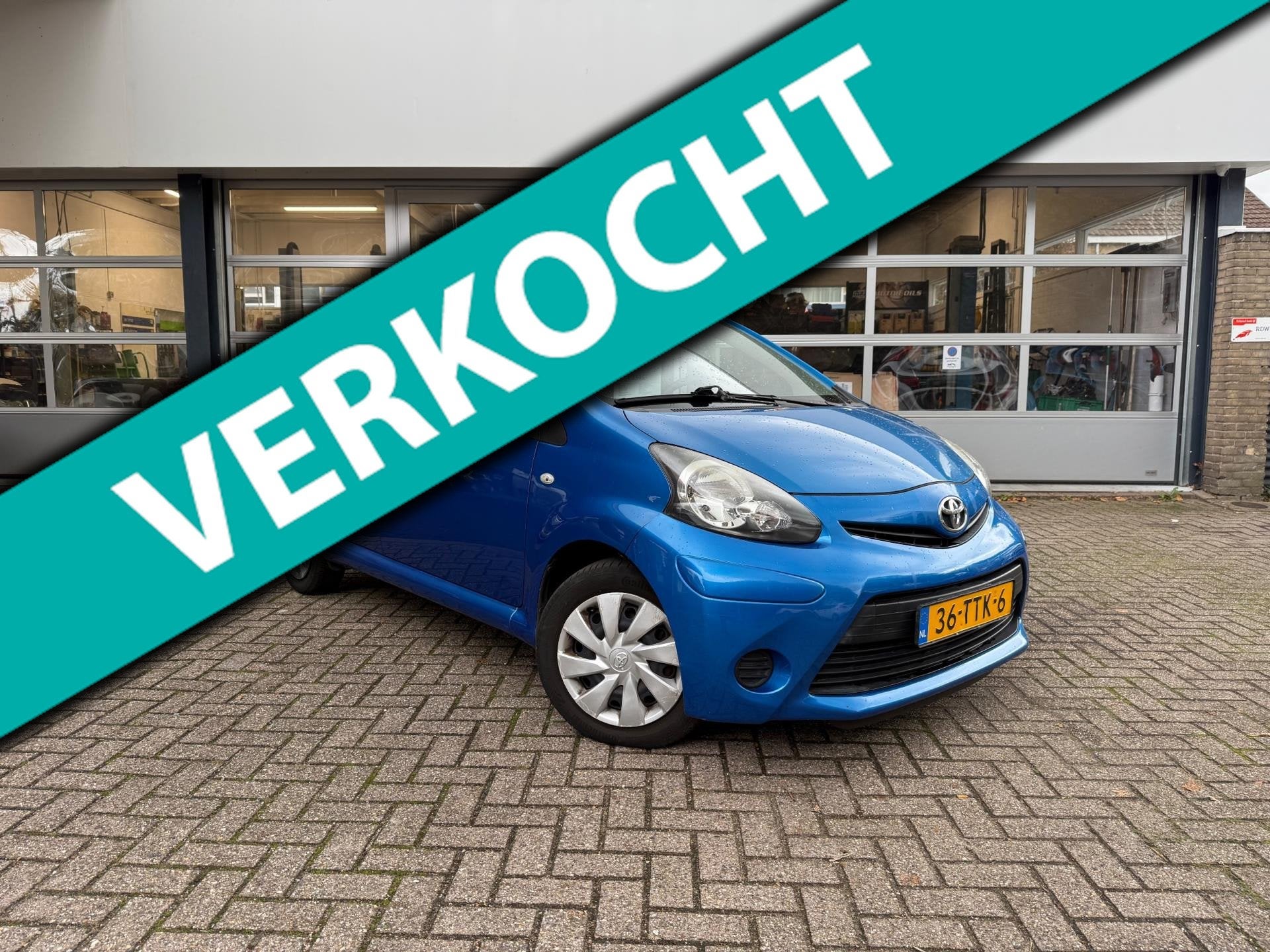 Toyota Aygo 1.0 VVT-i Comfort, Euro 5, Stof, Gebruikt, Zwart