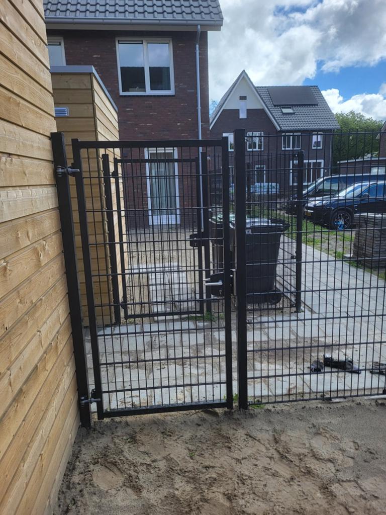Degelijke verstelbare ijzeren tuinpoort 90x180 cm, Tuin en Terras, Gebruikt, Minder dan 100 cm, Ophalen of Verzenden, Looppoort