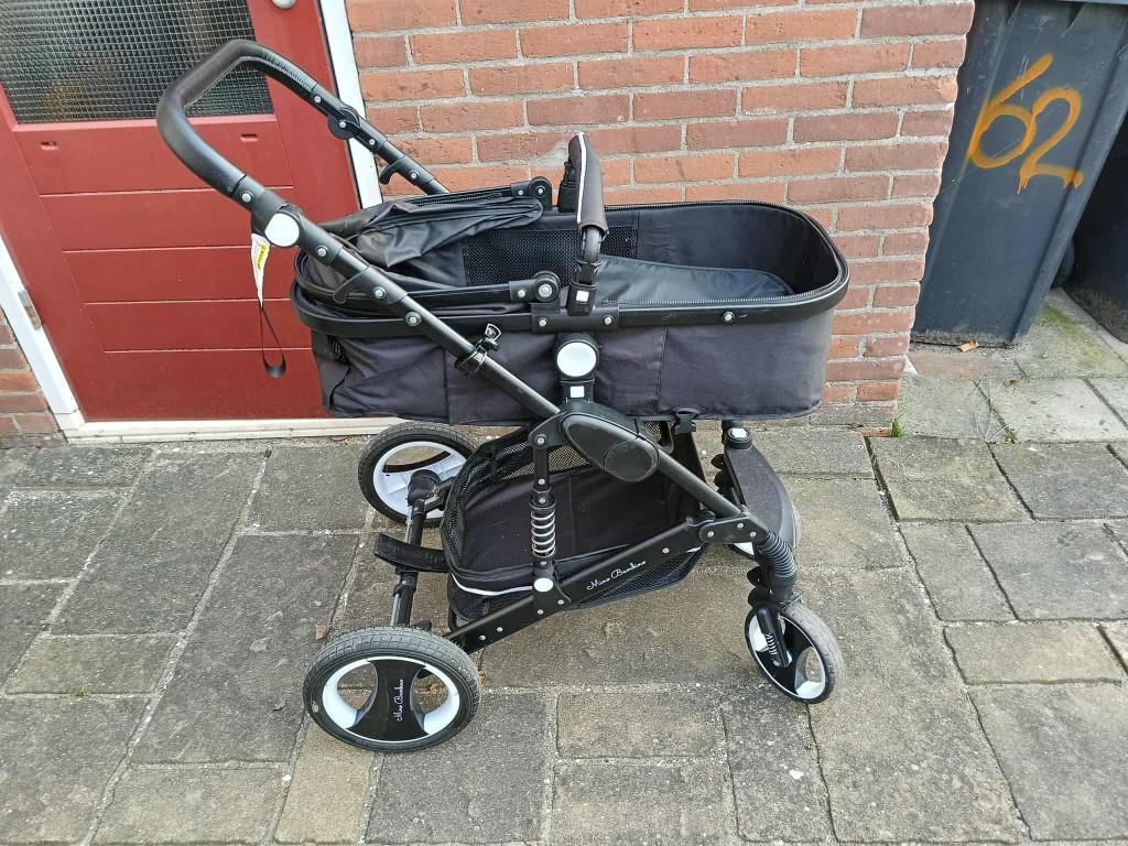 Kinderwagen Mino Bambino, Kinderen en Baby's, Kinderwagens en Combinaties, Verstelbare duwstang, Zo goed als nieuw, Ophalen, Kinderwagen