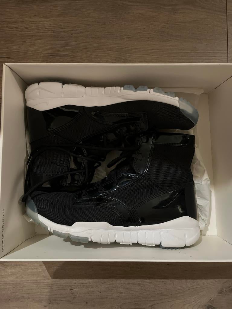 Nike SFB 6 SP Special Field Boots Maat 46 Nieuw in Doos, Kleding | Heren, Ophalen of Verzenden, Nieuw, Zwart, Boots