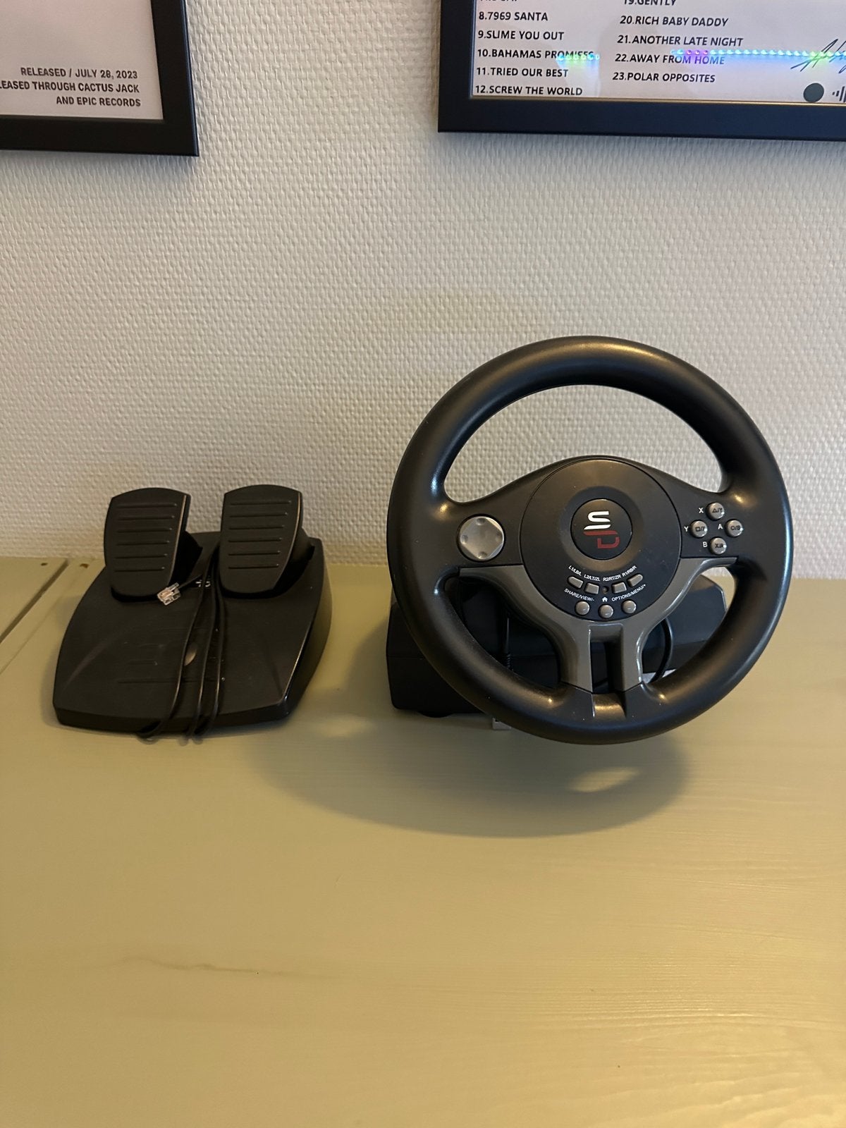Stuur, Spelcomputers en Games, Ophalen of Verzenden, Zo goed als nieuw, Stuur of Pedalen