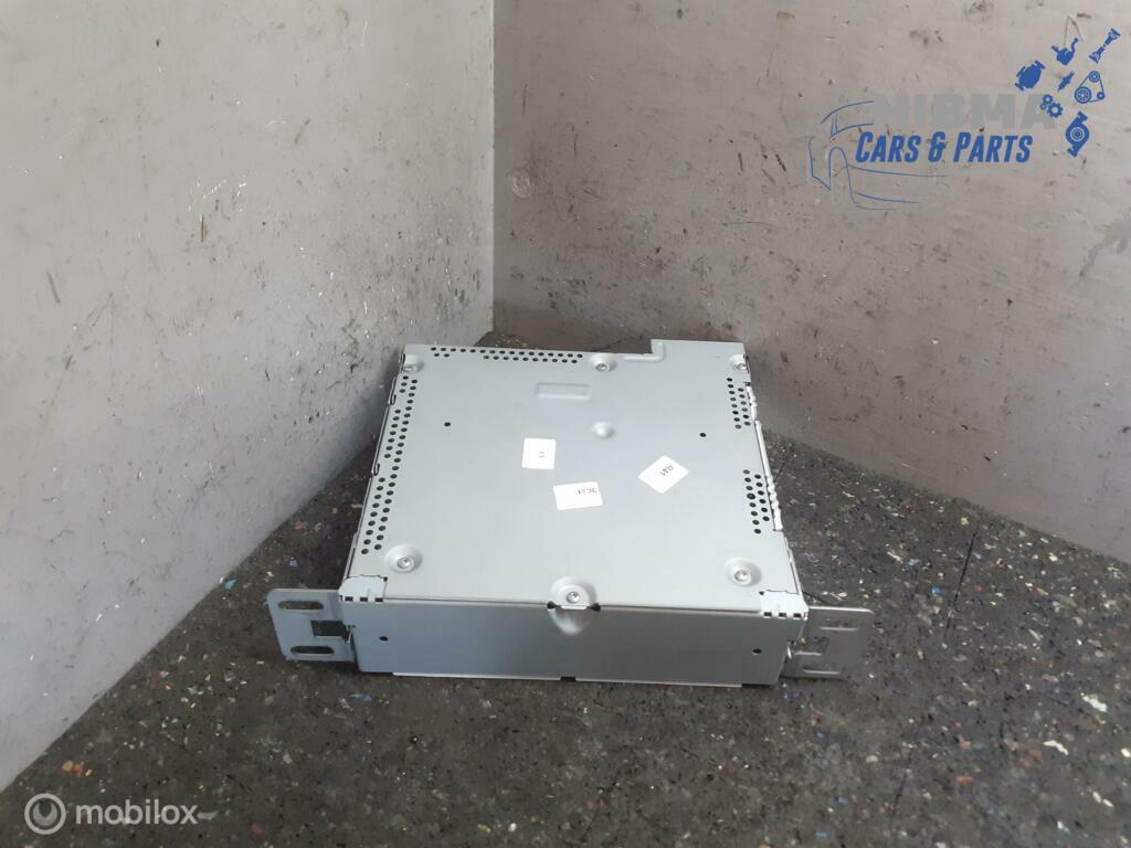 Renault Zoe Q210 Radio/CD ORIGINEEL 281151761R, Auto-onderdelen, Gebruikt, Renault, Ophalen of Verzenden, Renault