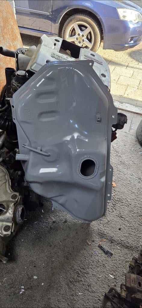 Nieuwe benzinetank Toyota Starlet 1990-1999, Auto-onderdelen, Brandstofsystemen, Toyota, Nieuw, Ophalen of Verzenden