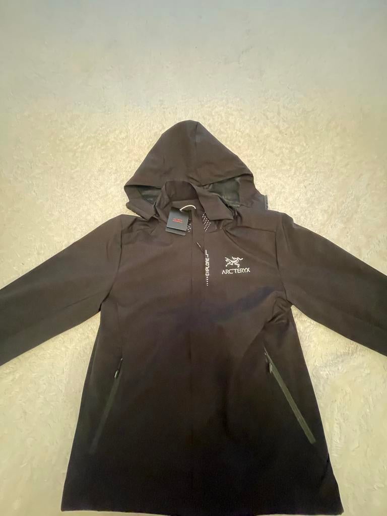 Arc'teryx Jas - Nieuw met kaartje, maat L, Ophalen of Verzenden, Nieuw, Maat 52/54 (L), Zwart