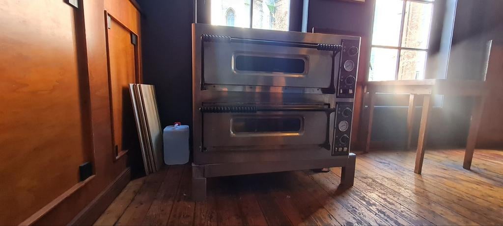 Pizza oven Edoardo gebruikt werkt goed, Zakelijke goederen, Ophalen, Gebruikt, Ovens, Magnetrons en Steamers