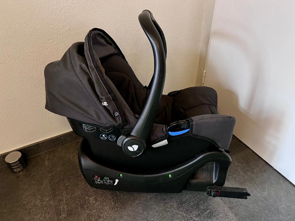 Maxi cosi Joie Gemm + Isofix base, Gebruikt, Isofix, 0 t/m 13 kg, Ophalen