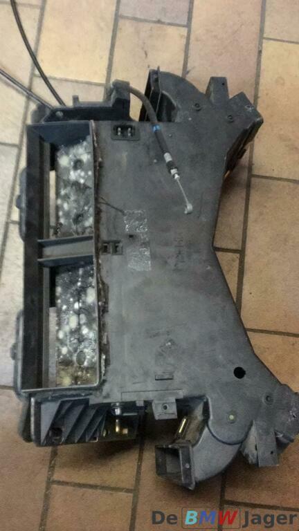 Kachelhuis BMW 5-serie E28 64111373967, Gebruikt, Ophalen of Verzenden, BMW, BMW