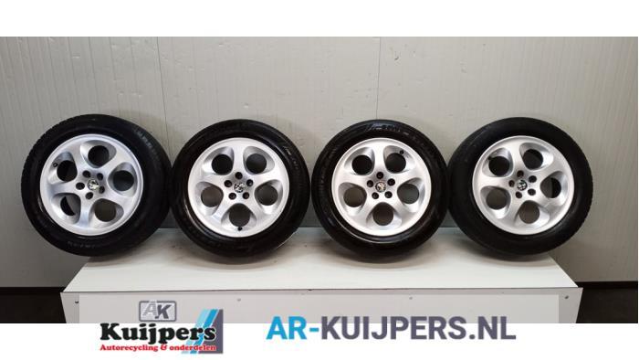 Sportvelgenset + banden van een Alfa Romeo 147, Auto-onderdelen, Banden en Velgen, Gebruikt, -, -, -
