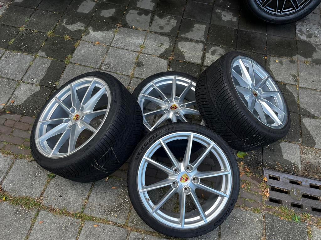 Originele Porsche 911 992 Carrera S 20 21 inch winterbanden, Ophalen, 21 inch, Winterbanden