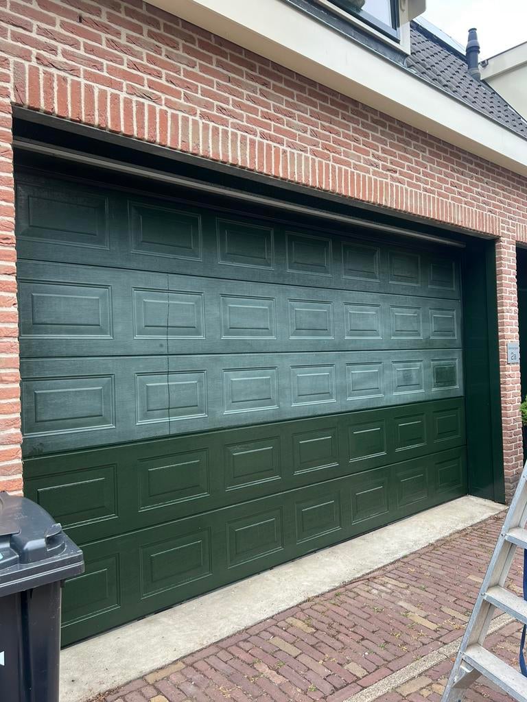 Overhead/Garagedeuren weer als nieuw door onze coating., Ophalen of Verzenden