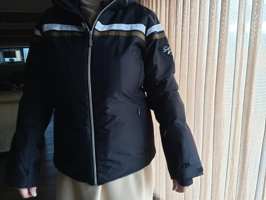 Wintersport jas van Etirel, Kleding | Dames, Wintersportkleding, Ophalen of Verzenden, Zo goed als nieuw, Maat 42/44 (L), Jack