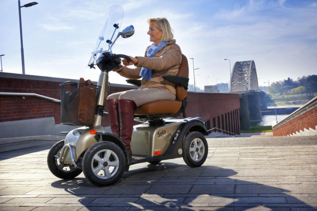 Scootmobiel kopen of huren kan bij ons..Vrijheid in Maasdijk, Diversen, 10 km/u of minder, Maasambacht, Ophalen of Verzenden, Shoprider
