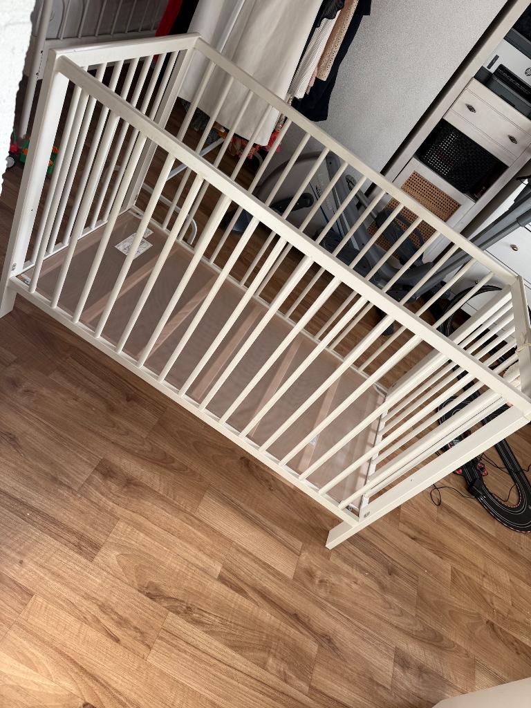 Ledikant wit IKEA, Kinderen en Baby's, Babywiegjes en Ledikanten, Ophalen, Gebruikt, Ledikant