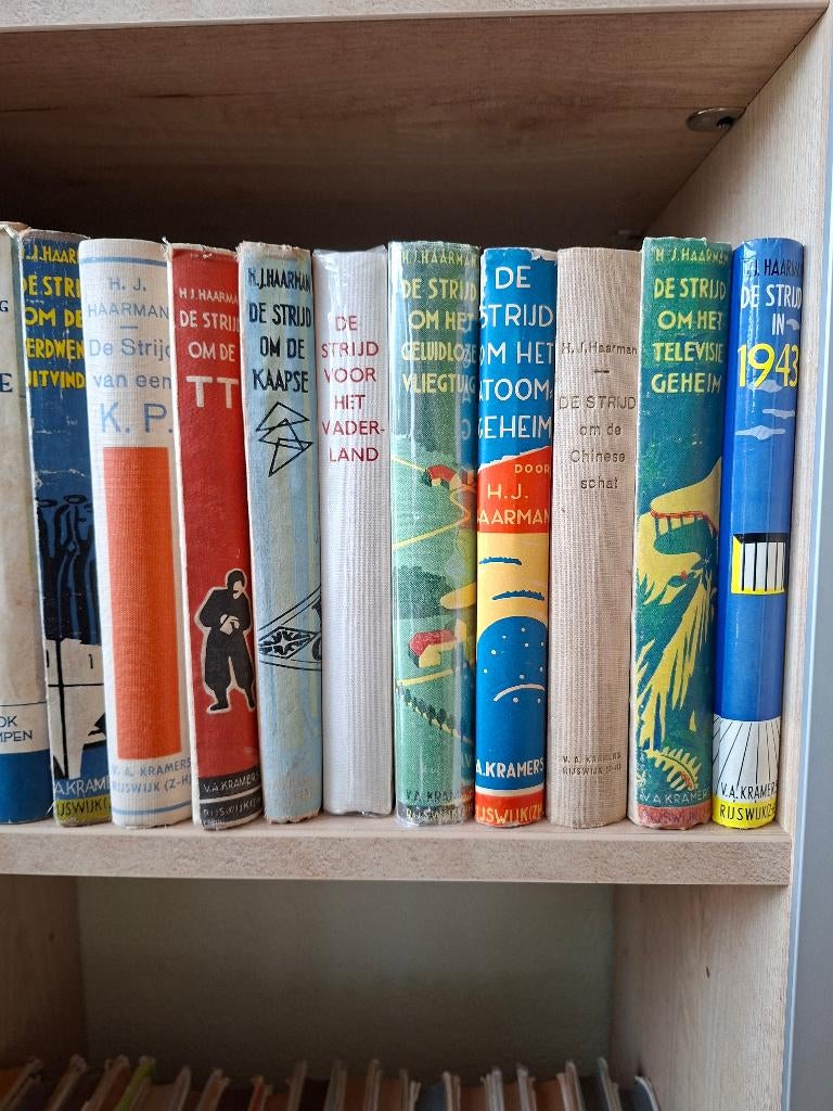 te koop H.J.Haarman de strijd, Gelezen, H.J.Haarman, Ophalen of Verzenden, Fictie