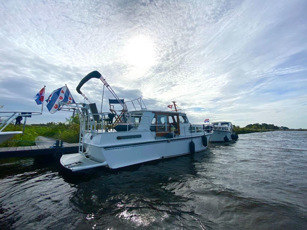 Last minute! Motorkruiser, boot huren. Bootverhuur Friesland, Sloep of Motorboot
