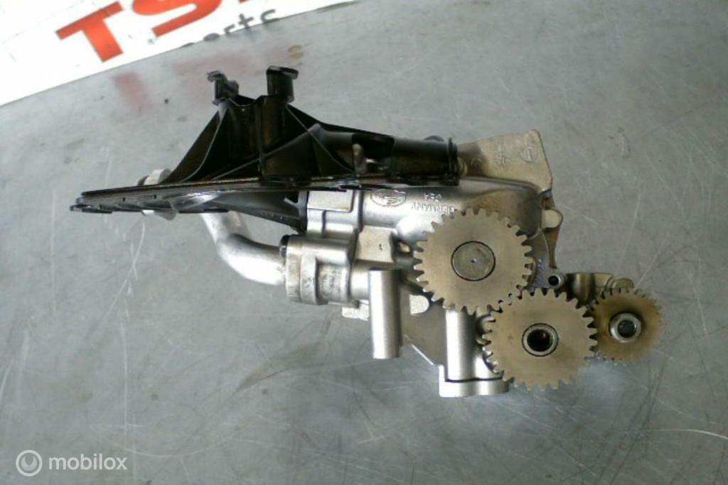 Oliepomp 079115103AQ 4.2 V8 CFS AUDI, Ophalen of Verzenden, Gebruikt