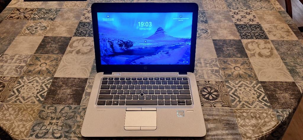 HP Elitebook 820 G4 laptop, Computers en Software, Windows Laptops, Hp, Gebruikt, 2 tot 3 Ghz, Qwerty