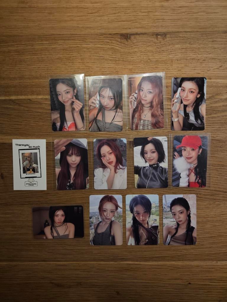 Itzy kpop photocards, Ophalen of Verzenden, Zo goed als nieuw, Foto of Kaart