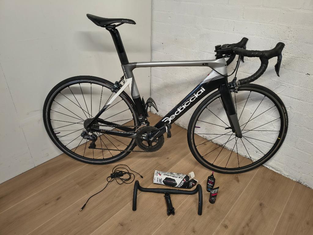 Dedacciai Strada Atleta maat L Shimano DI2 Full Carbon TEAB, 28 inch, Gebruikt, Carbon, Meer dan 20 versnellingen