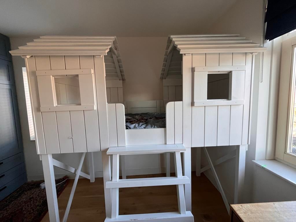 Leuk wit boomhutbed van Kidsfactory, Ophalen, 70 tot 85 cm, Zo goed als nieuw, Hoogslaper of Stapelbed