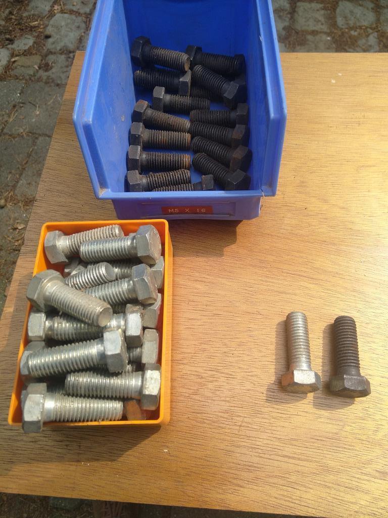 Bouten 8.8 M18x50 . 27x verzinkt +18 stuks., Ophalen of Verzenden, Zo goed als nieuw, 50 tot 100 mm, Bouten of Moeren