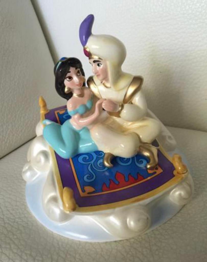 Disney schmid muziekdoos, Verzamelen, Ophalen of Verzenden, Overige figuren, Zo goed als nieuw, Beeldje of Figuurtje