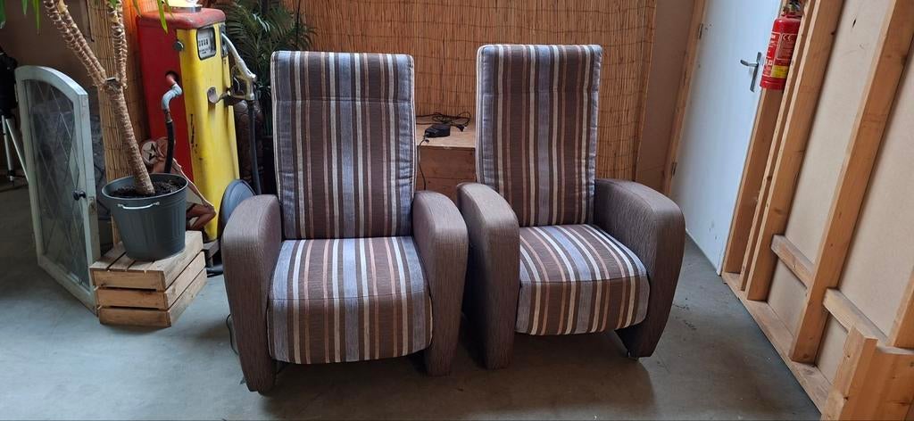 Comfortabele relaxfauteuils (set van 2) van Well Fair, Huis en Inrichting, Ophalen, Gebruikt, 75 tot 100 cm, Generic