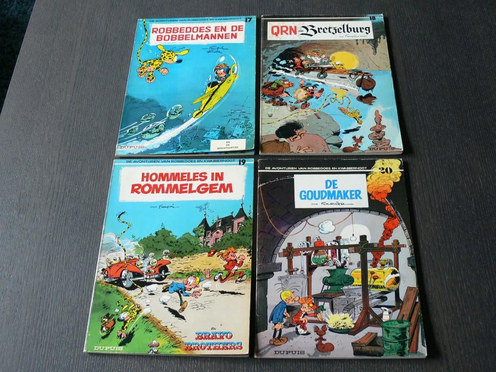 Robbedoes en kwabbernoot: deel 17 t/m 20, Meerdere stripboeken, Ophalen of Verzenden, Gelezen