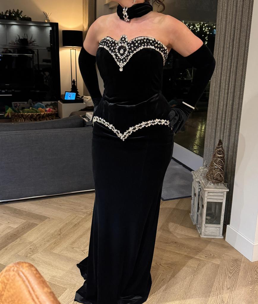 Prachtige (turkse) unieke gala jurk met edelstenen, M 38, Kleding | Dames, Gelegenheidskleding, Galajurk, Zwart, Nieuw, Ophalen