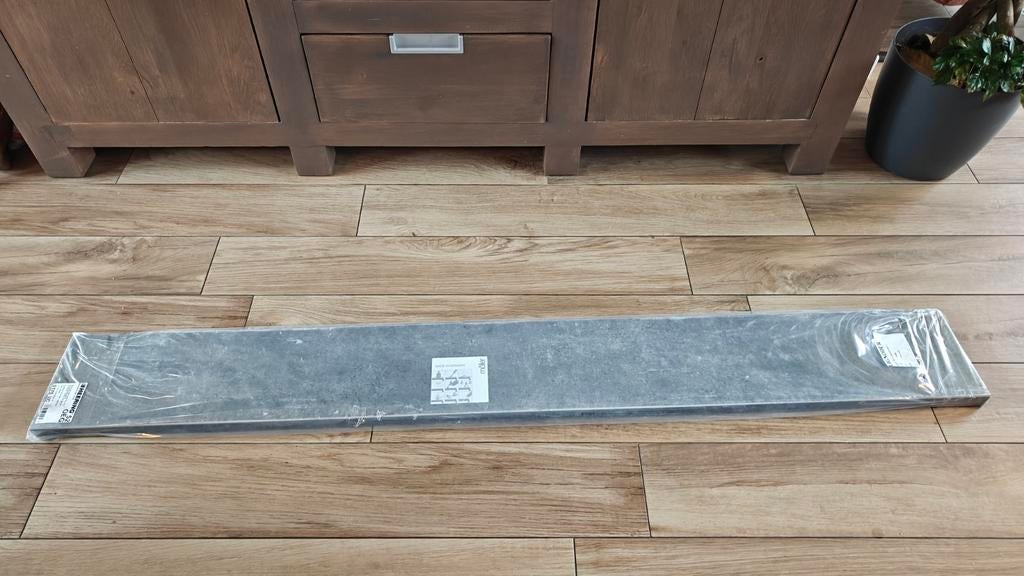 Nieuwe kunststof vensterbank blue stone 2 meter, Overige typen, Nieuw, Minder dan 5 m², Overige materialen