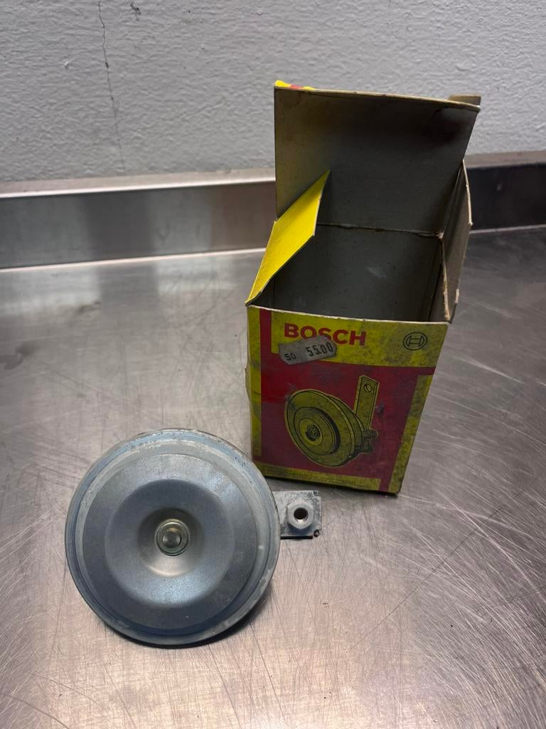 NOS 6v toeter Bosch, Motoren, Ophalen