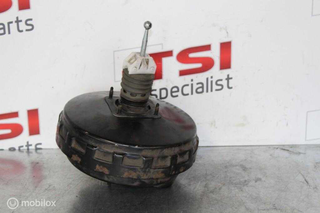 Rembekrachtiger ​​7H0612101A​ VW Transporter T5 ('03-'09), Gebruikt, Volkswagen, Ophalen of Verzenden, Volkswagen