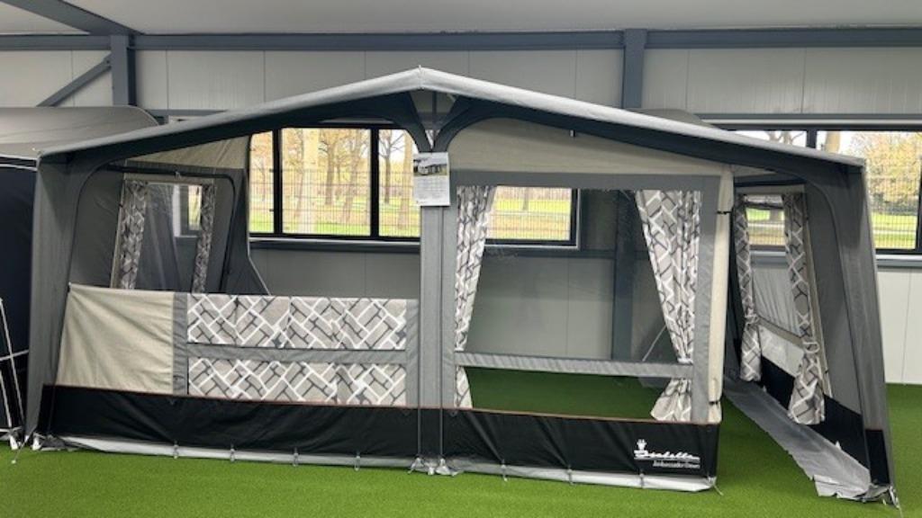 Isabella Ambassador Dawn, Caravans en Kamperen, Voortenten en Luifels, Ophalen, Nieuw