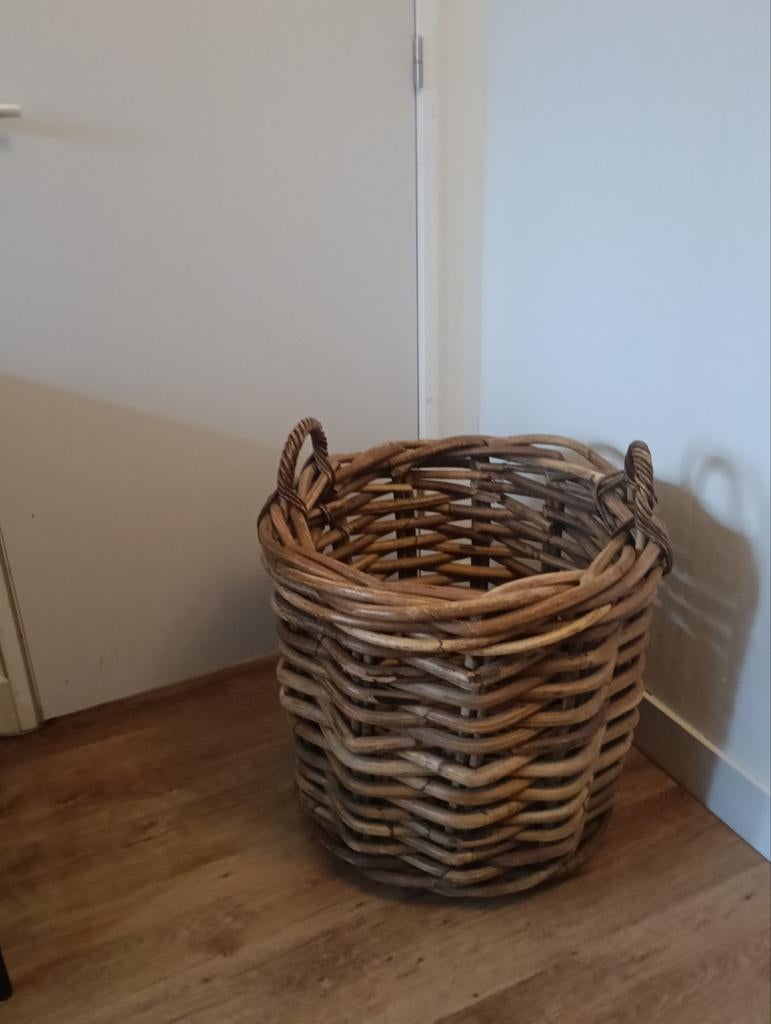 Grote stoere Grove (Hout)mand - Landelijke Stijl 60 cm, Huis en Inrichting, Woonaccessoires | Schalen en Manden, Mand, Rond, Nieuw