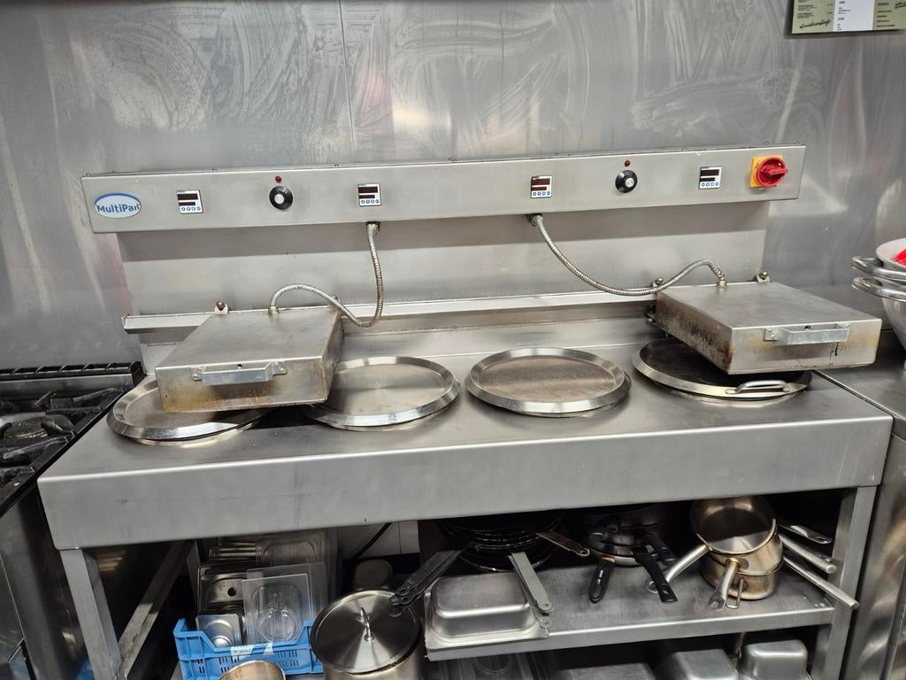 Pannenkoek bakplaat unit 4x 380 volt werkt uitstekend, Ophalen, Fornuis, Frituur en Grillen