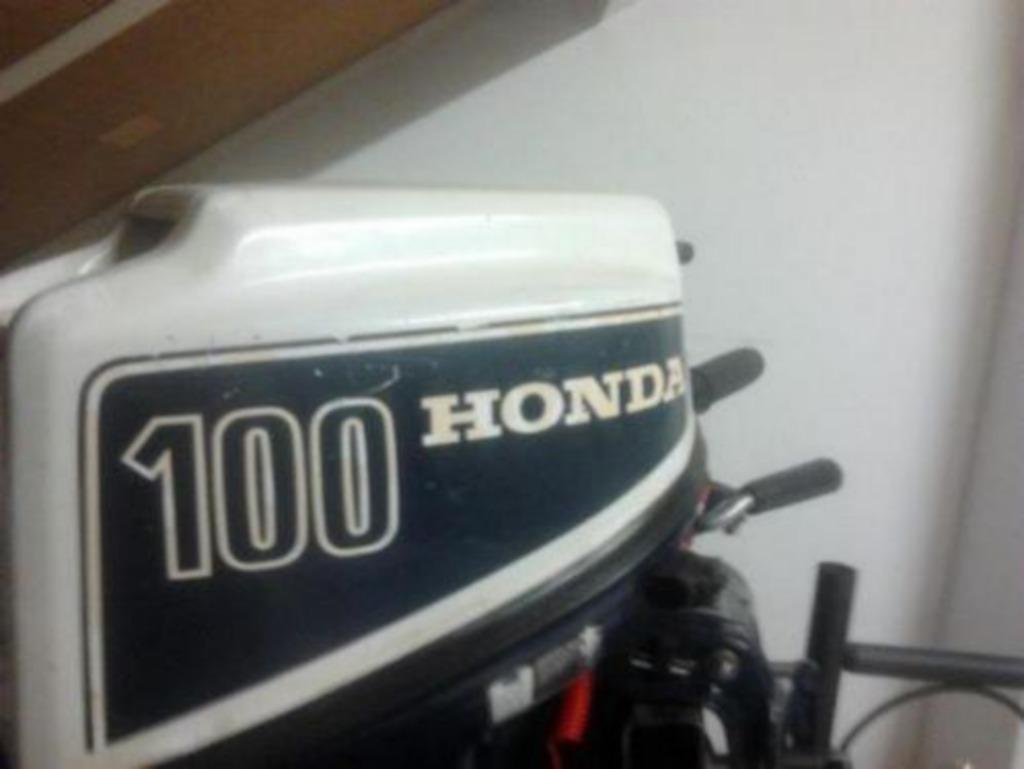 Honda BF100 onderdelen fluistermotor reparties en onderhoud,, Ophalen of Verzenden, Gebruikt, Motor en Techniek