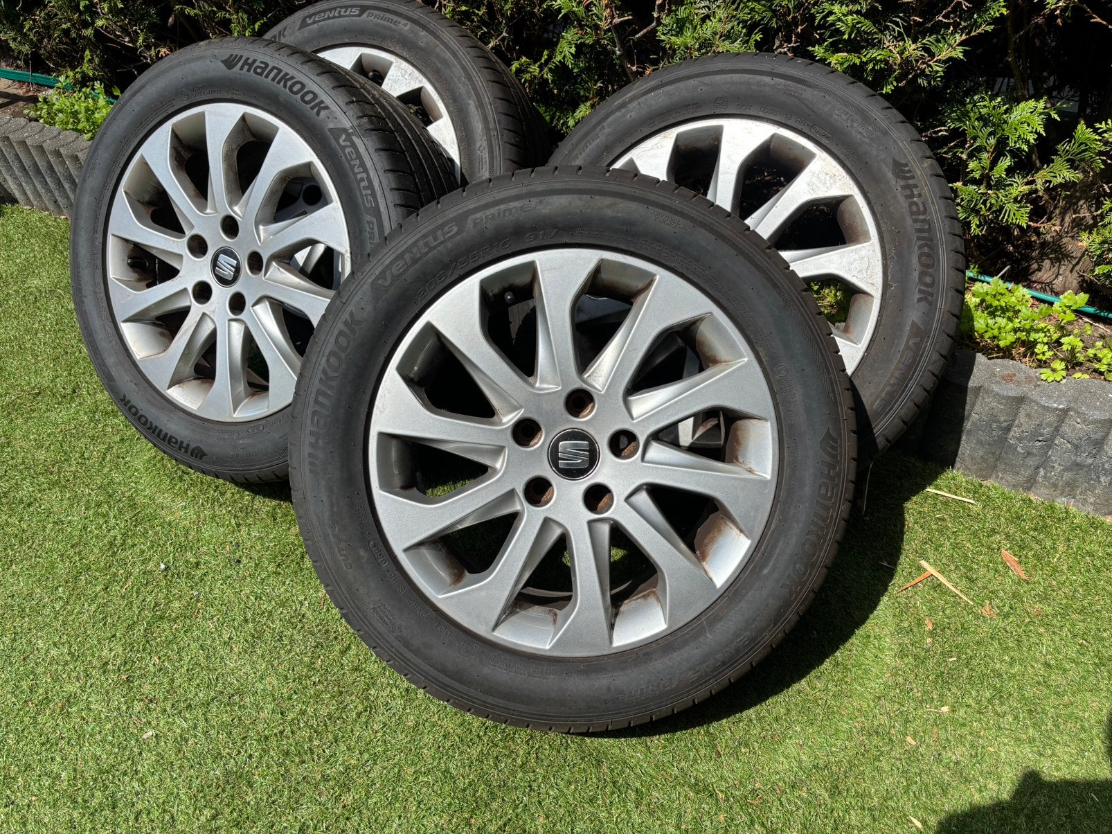 16 inch Originele Seat Leon velgen met Hankook banden!, Auto-onderdelen, Banden en Velgen, Ophalen, 16 inch, Banden en Velgen