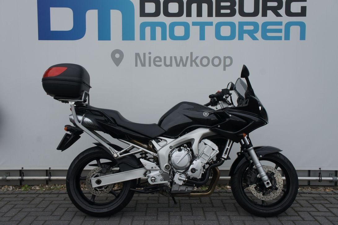 YAMAHA FZ 6 N FAZER (bj 2006) 26,736 km, Motoren, 4 cilinders, Motorrijbewijs A, Bedrijf, Onbekend