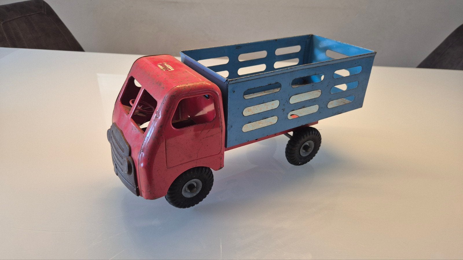 Vintage Tri-ang metal speelgoed vrachtwagen, Antiek en Kunst, Ophalen of Verzenden