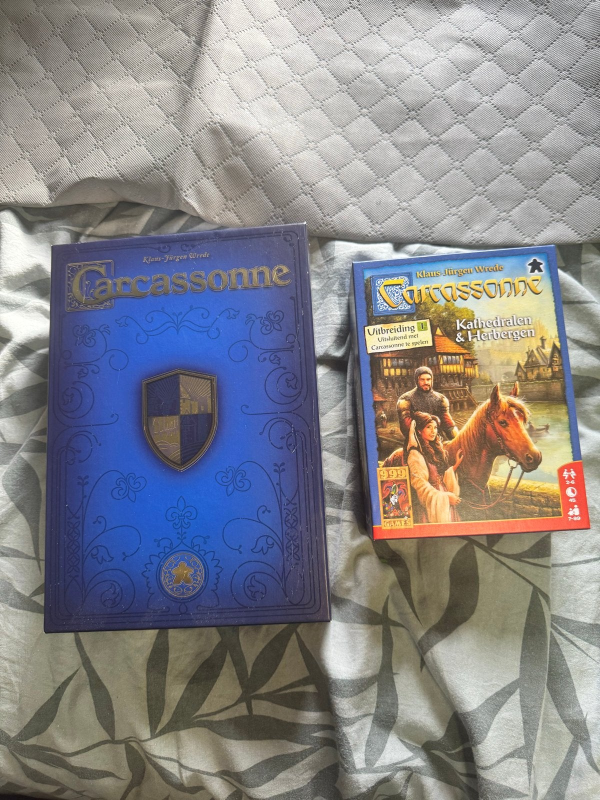 Carcassonne Bordspel + Uitbreiding Kathedralen & Herbergen, Drie of vier spelers, Ophalen of Verzenden, Zo goed als nieuw