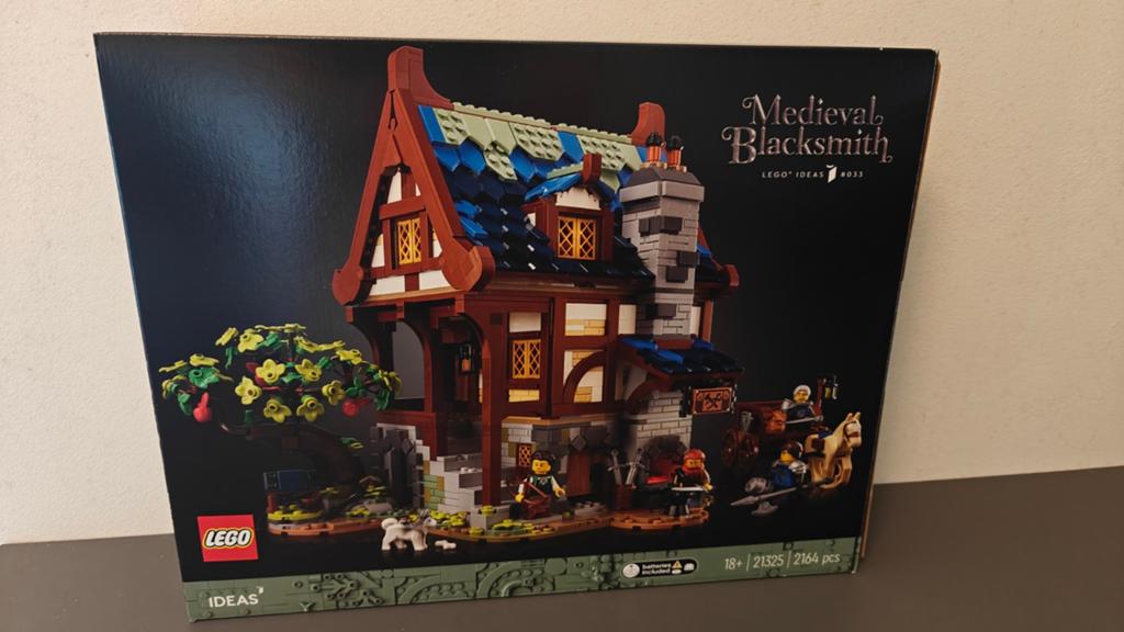LEGO Ideas 21325 Middeleeuwse Smid - Zo goed als nieuw, Lego, Ophalen of Verzenden, Ideas, Zo goed als nieuw
