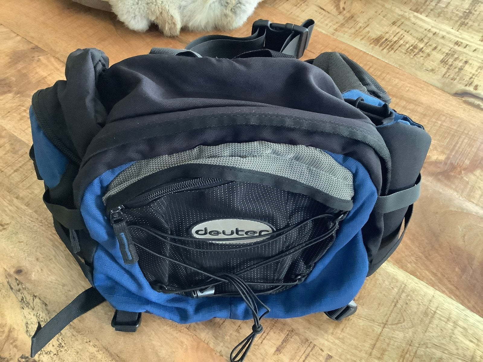 Deuter heuptas/rugzak - Ideaal voor trekking /, Overige merken, Minder dan 30 cm, 25 tot 40 cm, Ophalen of Verzenden