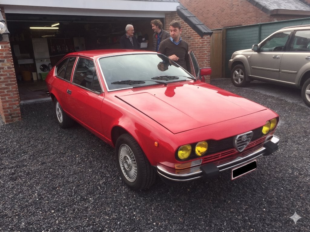 Alfa Romeo GTV 2000 Coupé (1980) Uniek: 24.119km! – Topstaat, Achterwielaandrijving, Zwart, 122 pk, Leder
