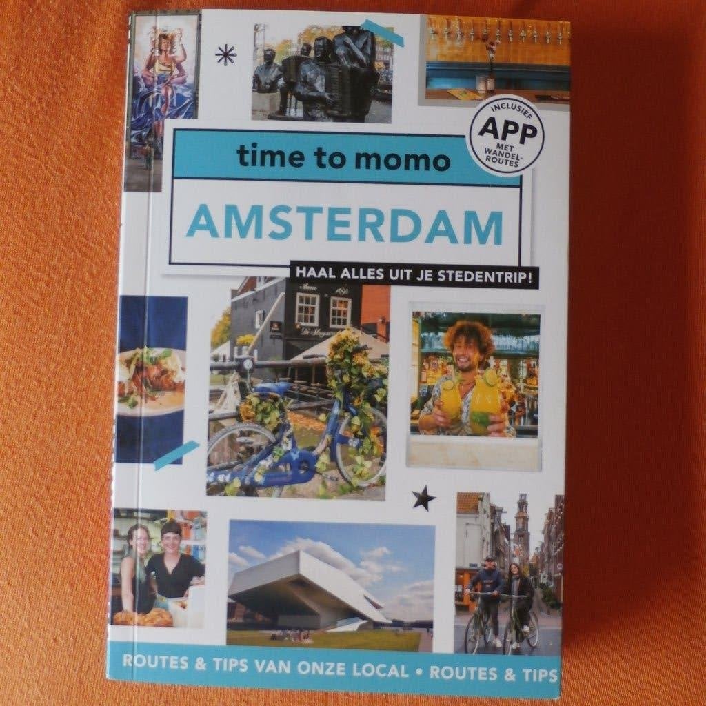 AMSTERDAM - time to momo - 8e druk 2023 - als nieuw - 5,00 -, Overige merken, Ophalen of Verzenden, Zo goed als nieuw, Reisgids of -boek