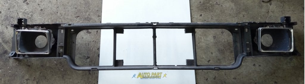 Ford E150 Econoline koplamp frame 1997-2007, Gebruikt, Voor, Ford motor company, P.O. Box 6248, Dearborn, MI 48126