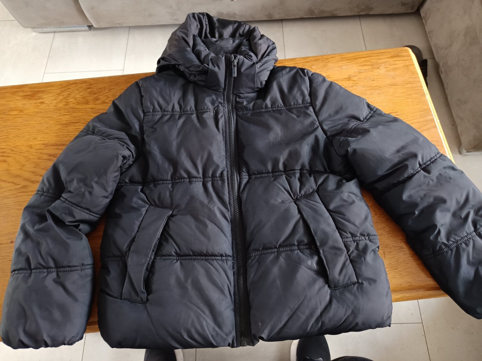 Nette winterjas maat 158 met capuchon, Meisje, H&M, Ophalen of Verzenden, Zo goed als nieuw