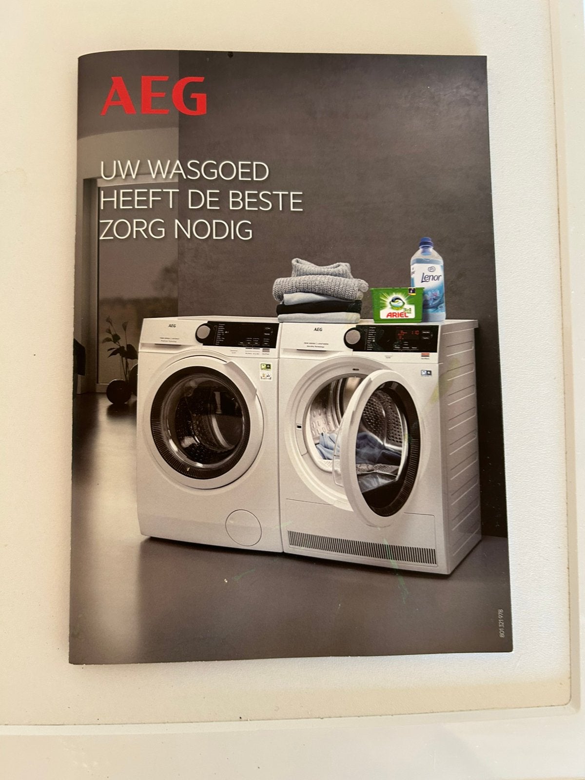 Wasmachine AEG zo goed als nieuw!, Witgoed en Apparatuur, Ophalen, Zo goed als nieuw, 1200 tot 1600 toeren, 85 tot 90 cm