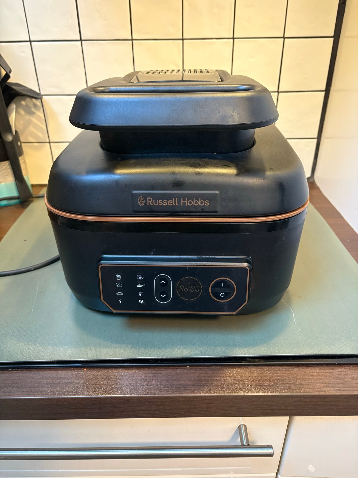 Russell Hobbs Airfryer - Satisfry, Ophalen, Gebruikt, Airfryer, 750 t/m 999 gram